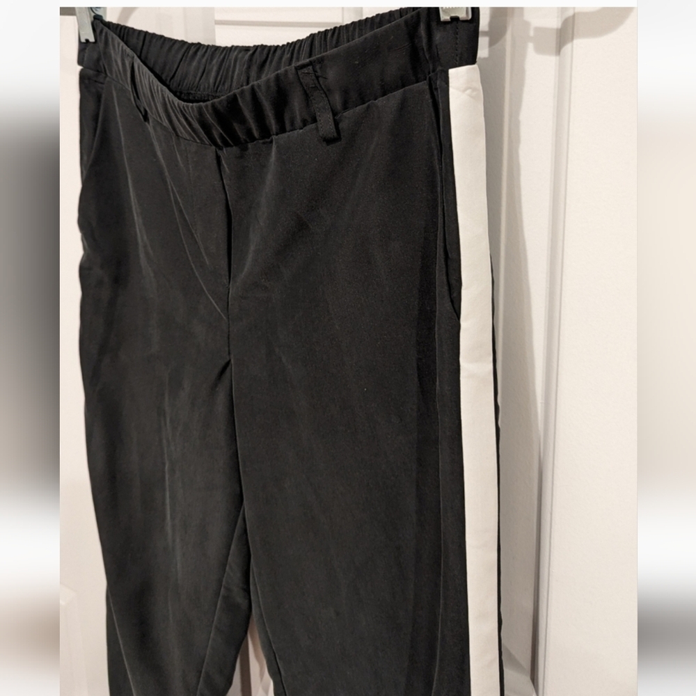 NWT Supply And Demand Womens Pants Black Side Stripe Ankle Pull On Small